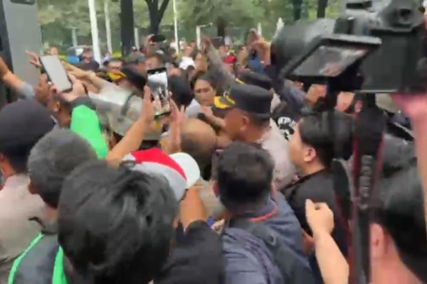 16 Mahasiswa Trisakti Tersangka: Polda Metro Ungkap Daftar Lengkapnya