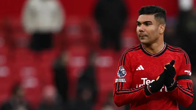 Casemiro Pensiun di MU? Ruben Amorim Ubah Rencana