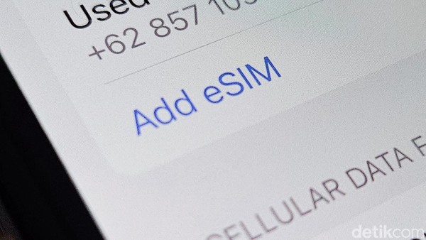 Ganti Kartu SIM Sekarang! Daftar HP eSIM Terlengkap