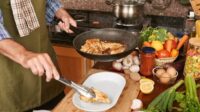Rahasia Masak Besar Tanpa Risiko Keracunan Massal