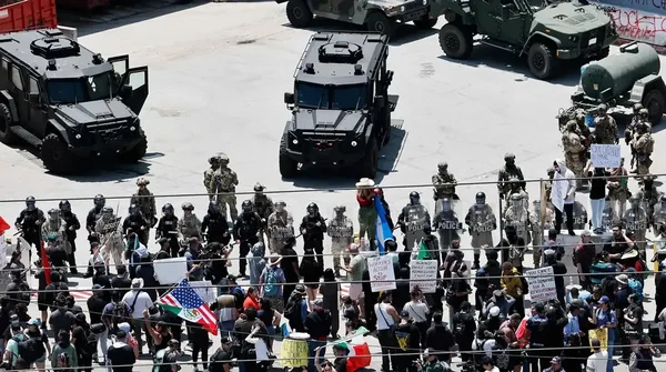 Kerusuhan Los Angeles: Trump Tuduh Pendemo 'Musuh Asing'?