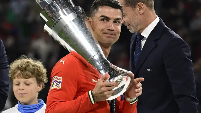 Ronaldo Usia Tua, Masih Top? Bisa Main di Tim Manapun