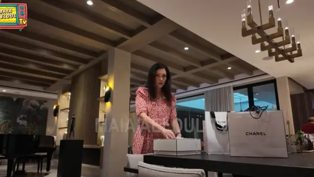 Seserahan Mewah Al Ghazali: Cartier, Victoria's Secret, Bikin Pangling!