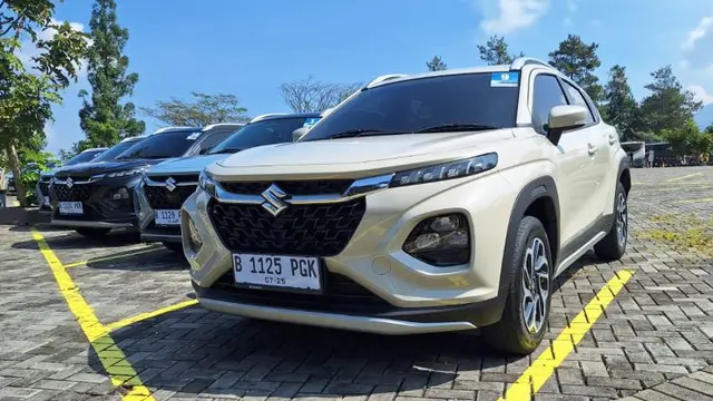 Suzuki Fronx: Mesin Tangguh, Efisiensi Maksimal, Pilih Mana?