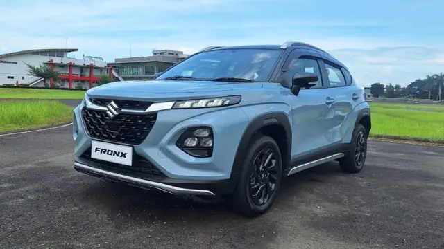 Suzuki Fronx: Ribuan Pemesanan, Baru Sebulan Meluncur!