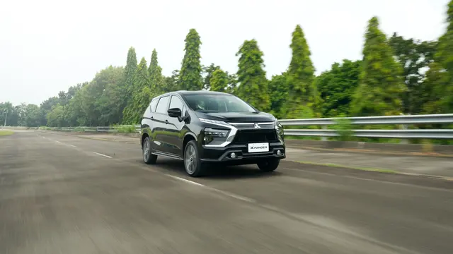 Xpander Cross Baru: Petualangan Keluarga, Desain Agresif, LSUV Tangguh