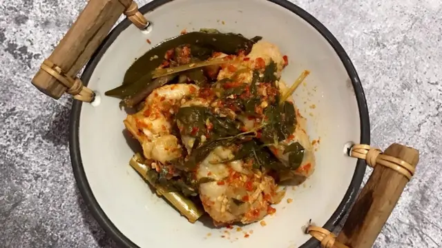 Ayam Kukus Kemangi: Aroma Menyegarkan, Resep Mudah Anti Gagal