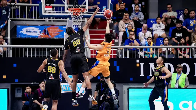 Satria Muda Raih Kemenangan, Abraham Bawa Tim ke Semifinal IBL 2025